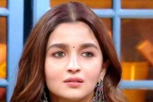 Read more about the article Can any astrologer analyse the chart of the actress Alia Bhatt?